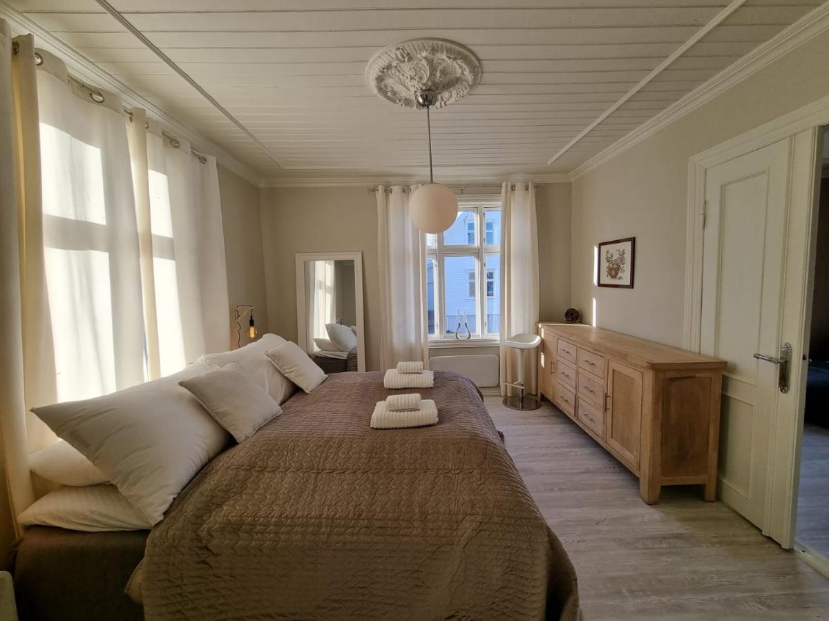 Modern And Central 2 Bedroom W/King Beds + Free Parking Stavanger Exterior photo